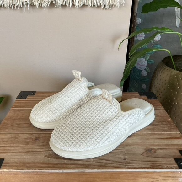 Museum of Peace & Quiet x Lusso Cloud Pelli Bone/Off White Slipper Mules Size 8 - Picture 1 of 11